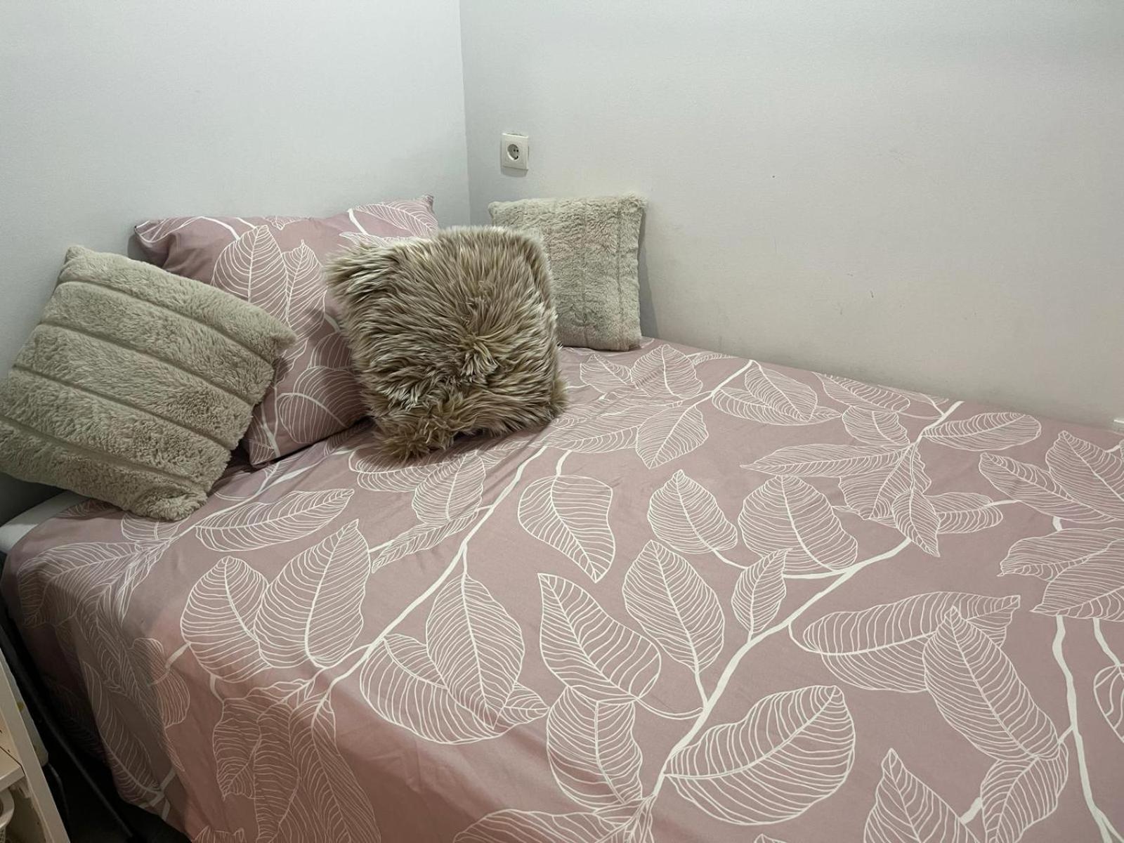Quince Apartment